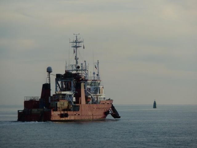Fugro commander - avant port - 27 septembre 2011 (06).JPG